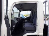 Isuzu ELF 2022