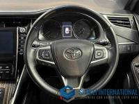 Toyota Harrier 2013
