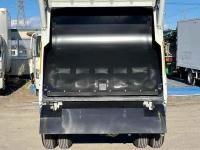 Mitsubishi Canter 2024
