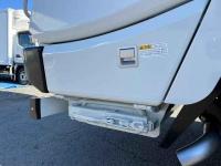 Mitsubishi Canter 2024