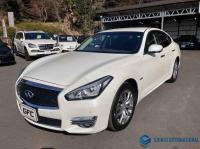 Nissan Fuga hybrid 2018