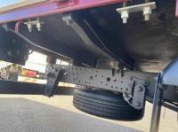 Isuzu ELF 2022