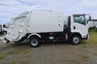 Isuzu Forward 2017