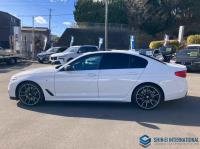 BMW 5 SERIES 2019