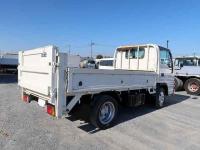 Isuzu ELF 2004