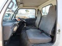 Isuzu ELF 2004