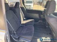 Toyota Noah 2014