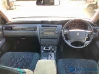 Toyota Crown Estate 2004