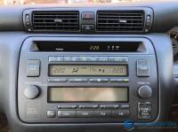 Toyota Crown Estate 2004