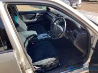 Toyota Crown Estate 2004