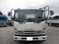Isuzu Forward 2023