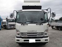 Isuzu Forward 2023
