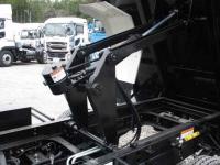 Isuzu Forward 2023