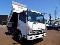 Isuzu Forward 2023