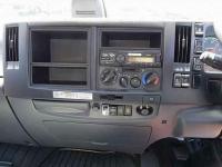Isuzu Forward 2023