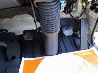 Isuzu Forward 2023