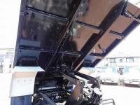 Isuzu Forward 2023