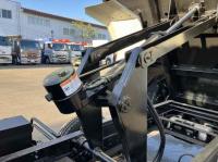 Isuzu Forward 2023