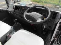 Isuzu ELF 2016