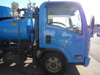 Isuzu ELF 2012