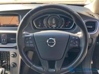 Volvo V40 2019