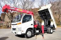 Hino Dutro 2002