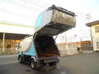 Isuzu Forward 2018