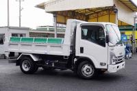 Isuzu ELF 2021