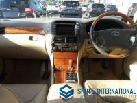 Toyota Celsior 2005