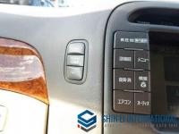 Toyota Celsior 2005