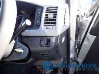 Toyota Hiace Commuter VAN 2012