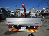 Isuzu ELF 2023