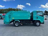 Isuzu Forward 2017