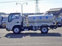 Isuzu ELF 2021