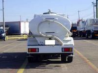 Isuzu ELF 2021