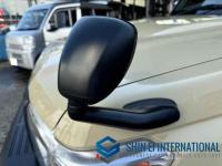 Toyota LAND CRUISER 70 2015