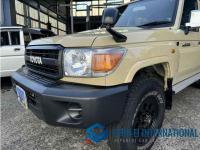 Toyota LAND CRUISER 70 2015