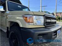 Toyota LAND CRUISER 70 2015