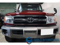 Toyota LAND CRUISER 70 2015