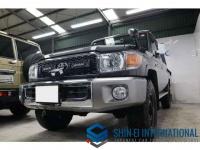 Toyota LAND CRUISER 70 2015
