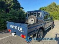Toyota LAND CRUISER 70 2015