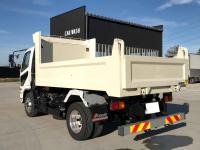 Mitsubishi FUSO FIGHTER 2023