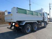 Isuzu GIGA 2024