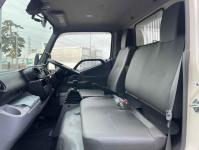 Hino Dutro 2024