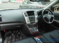 Toyota Harrier 2010
