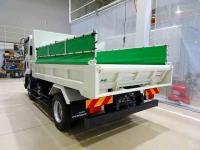 Isuzu Forward 2024