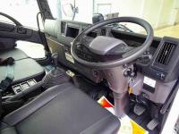 Isuzu Forward 2024