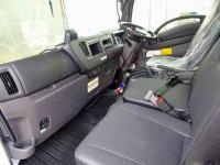 Isuzu Forward 2024