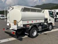 Hino Dutro 2024