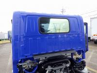 Isuzu ELF 2024